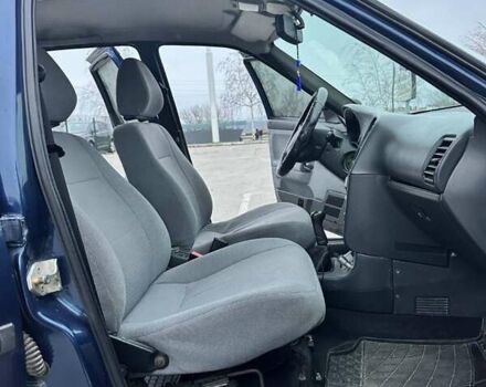 Синий ВАЗ 2110, объемом двигателя 1.6 л и пробегом 119 тыс. км за 2850 $, фото 3 на Automoto.ua