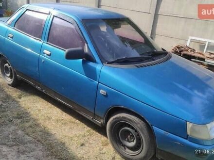 ВАЗ 2110 2001 в Малине на Automoto.ua Синий ВАЗ 2110, объемом двигателя 1.5 л и пробегом 205 тыс. км за 700 $, фото 1 на Automoto.ua