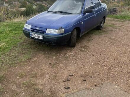 ВАЗ 2110 2001 в Кривом Роге на Automoto.ua Синий ВАЗ 2110, объемом двигателя 0 л и пробегом 1 тыс. км за 1100 $, фото 1 на Automoto.ua