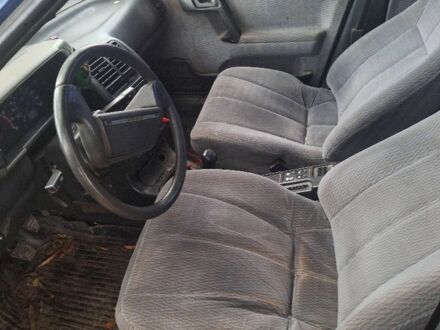 Синий ВАЗ 2110, объемом двигателя 1.5 л и пробегом 300 тыс. км за 1350 $, фото 1 на Automoto.ua