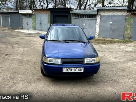 Синий ВАЗ 2110, объемом двигателя 1.6 л и пробегом 250 тыс. км за 1000 $, фото 1 на Automoto.ua