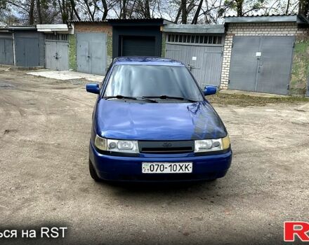 Синий ВАЗ 2110, объемом двигателя 1.6 л и пробегом 250 тыс. км за 1000 $, фото 1 на Automoto.ua