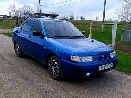 Синий ВАЗ 2110, объемом двигателя 1.6 л и пробегом 100 тыс. км за 2400 $, фото 1 на Automoto.ua