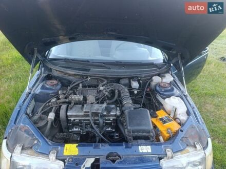 Синий ВАЗ 2110, объемом двигателя 1.6 л и пробегом 206 тыс. км за 1500 $, фото 1 на Automoto.ua