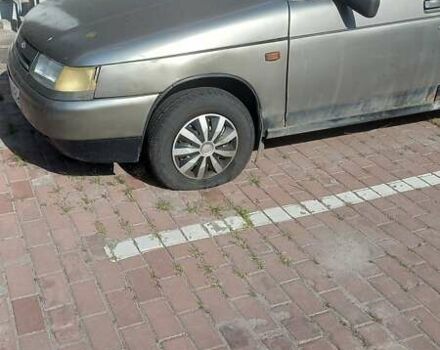 Зеленый ВАЗ 2110, объемом двигателя 1.5 л и пробегом 280 тыс. км за 600 $, фото 1 на Automoto.ua