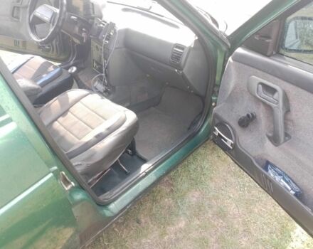 Зелений ВАЗ 2110, об'ємом двигуна 1.5 л та пробігом 300 тис. км за 950 $, фото 7 на Automoto.ua