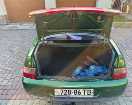 Зеленый ВАЗ 2110, объемом двигателя 1.5 л и пробегом 377 тыс. км за 1500 $, фото 15 на Automoto.ua