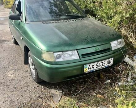 Зеленый ВАЗ 2110, объемом двигателя 1.5 л и пробегом 300 тыс. км за 1200 $, фото 3 на Automoto.ua