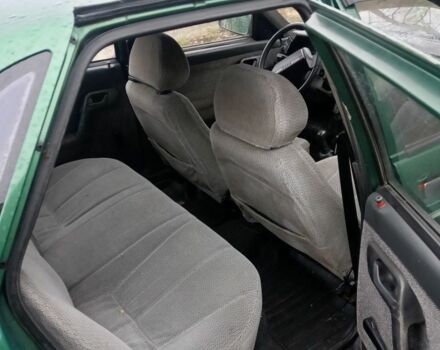 Зеленый ВАЗ 2110, объемом двигателя 1.5 л и пробегом 142 тыс. км за 1100 $, фото 6 на Automoto.ua