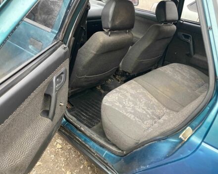 Зеленый ВАЗ 2110, объемом двигателя 1.5 л и пробегом 100 тыс. км за 700 $, фото 9 на Automoto.ua