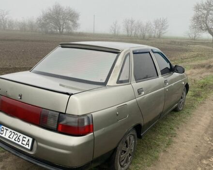 Зеленый ВАЗ 2110, объемом двигателя 1.5 л и пробегом 300 тыс. км за 1350 $, фото 3 на Automoto.ua