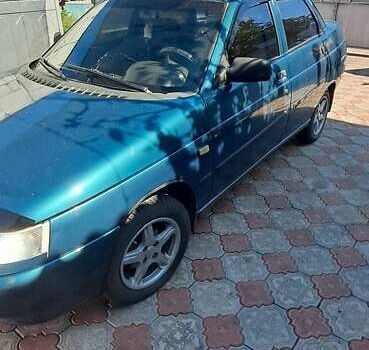 Зелений ВАЗ 2110, об'ємом двигуна 1.5 л та пробігом 300 тис. км за 2000 $, фото 1 на Automoto.ua