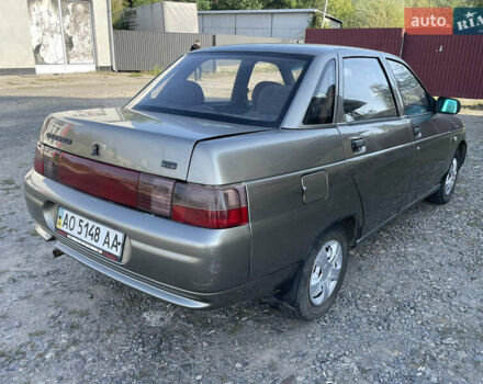 Зеленый ВАЗ 2110, объемом двигателя 1.5 л и пробегом 235 тыс. км за 1550 $, фото 4 на Automoto.ua