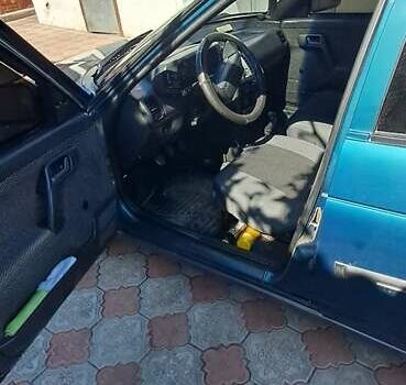 Зелений ВАЗ 2110, об'ємом двигуна 1.5 л та пробігом 300 тис. км за 2000 $, фото 4 на Automoto.ua