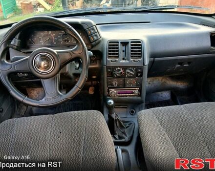 Зеленый ВАЗ 2110, объемом двигателя 1.5 л и пробегом 222 тыс. км за 1190 $, фото 3 на Automoto.ua