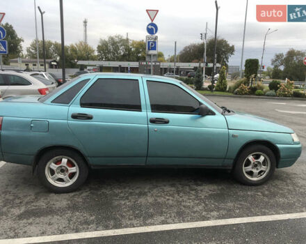 Зеленый ВАЗ 2110, объемом двигателя 1.5 л и пробегом 260 тыс. км за 1900 $, фото 2 на Automoto.ua