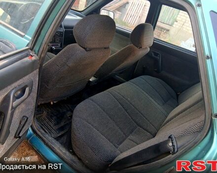 Зеленый ВАЗ 2110, объемом двигателя 1.5 л и пробегом 222 тыс. км за 1190 $, фото 2 на Automoto.ua