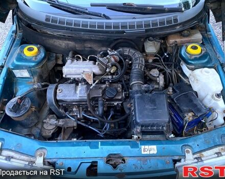 Зеленый ВАЗ 2110, объемом двигателя 1.5 л и пробегом 217 тыс. км за 1350 $, фото 4 на Automoto.ua