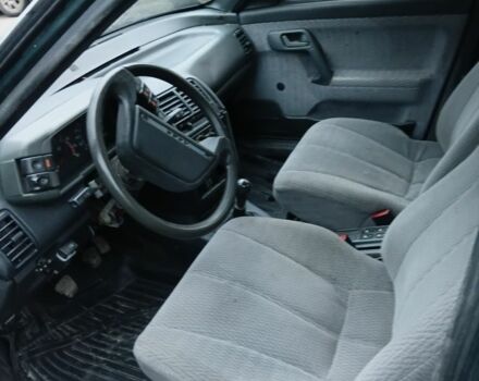 Зелений ВАЗ 2110, об'ємом двигуна 1.5 л та пробігом 180 тис. км за 1000 $, фото 5 на Automoto.ua