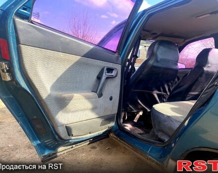 Зеленый ВАЗ 2110, объемом двигателя 1.5 л и пробегом 303 тыс. км за 1950 $, фото 9 на Automoto.ua