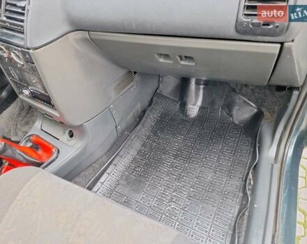 Зеленый ВАЗ 2110, объемом двигателя 1.5 л и пробегом 173 тыс. км за 850 $, фото 30 на Automoto.ua