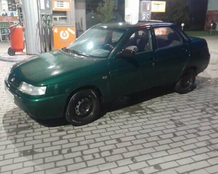 Зеленый ВАЗ 2110, объемом двигателя 1.5 л и пробегом 257 тыс. км за 950 $, фото 3 на Automoto.ua