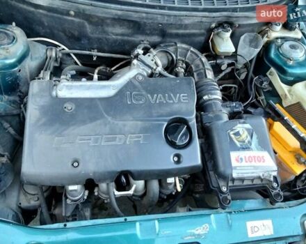 Зелений ВАЗ 2110, об'ємом двигуна 1.5 л та пробігом 44 тис. км за 1400 $, фото 15 на Automoto.ua