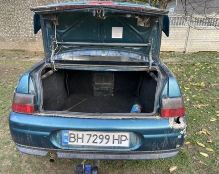 Зеленый ВАЗ 2110, объемом двигателя 1.5 л и пробегом 230 тыс. км за 1200 $, фото 4 на Automoto.ua