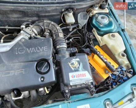 Зелений ВАЗ 2110, об'ємом двигуна 1.5 л та пробігом 44 тис. км за 1400 $, фото 12 на Automoto.ua