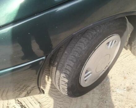 Зелений ВАЗ 2110, об'ємом двигуна 1.5 л та пробігом 275 тис. км за 1800 $, фото 4 на Automoto.ua