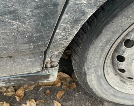 Зеленый ВАЗ 2110, объемом двигателя 1.5 л и пробегом 300 тыс. км за 1000 $, фото 2 на Automoto.ua