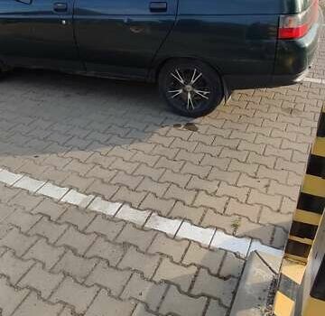 Зеленый ВАЗ 2110, объемом двигателя 1.5 л и пробегом 340 тыс. км за 850 $, фото 2 на Automoto.ua