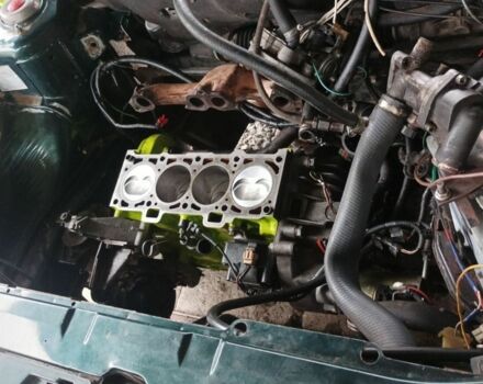 Зеленый ВАЗ 2110, объемом двигателя 1.6 л и пробегом 37 тыс. км за 2500 $, фото 4 на Automoto.ua