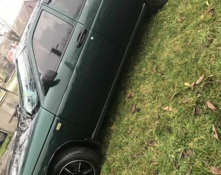 Зеленый ВАЗ 2110, объемом двигателя 1.5 л и пробегом 240 тыс. км за 1250 $, фото 3 на Automoto.ua