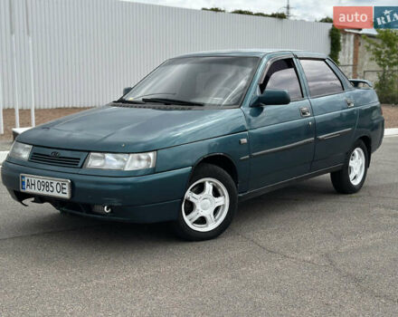 Зеленый ВАЗ 2110, объемом двигателя 1.5 л и пробегом 250 тыс. км за 1500 $, фото 1 на Automoto.ua