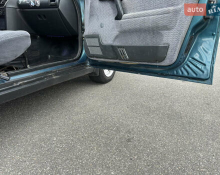 Зеленый ВАЗ 2110, объемом двигателя 1.5 л и пробегом 250 тыс. км за 1500 $, фото 16 на Automoto.ua