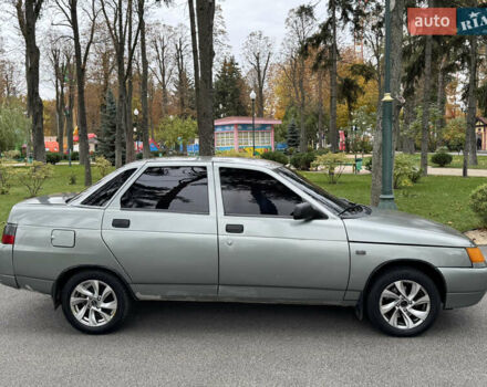 Зеленый ВАЗ 2110, объемом двигателя 1.5 л и пробегом 200 тыс. км за 1350 $, фото 3 на Automoto.ua