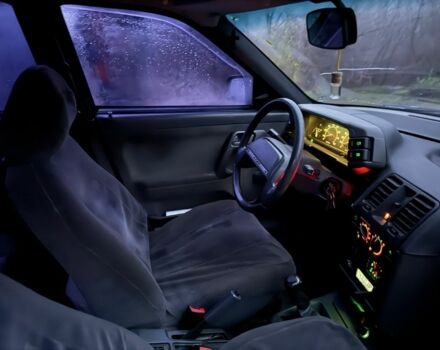 Зеленый ВАЗ 2110, объемом двигателя 1.5 л и пробегом 260 тыс. км за 1400 $, фото 9 на Automoto.ua