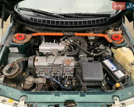 Зеленый ВАЗ 2110, объемом двигателя 1.5 л и пробегом 141 тыс. км за 1200 $, фото 5 на Automoto.ua