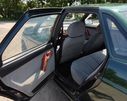 Зелений ВАЗ 2110, об'ємом двигуна 1.5 л та пробігом 154 тис. км за 1500 $, фото 11 на Automoto.ua