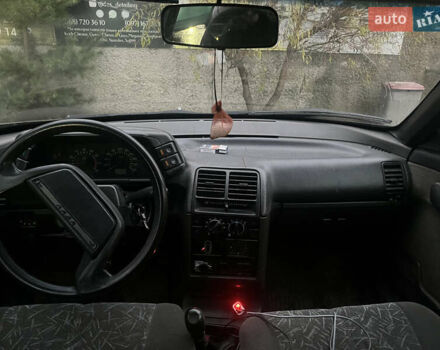 Зелений ВАЗ 2110, об'ємом двигуна 1.5 л та пробігом 250 тис. км за 1600 $, фото 4 на Automoto.ua