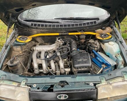 Зеленый ВАЗ 2110, объемом двигателя 1.6 л и пробегом 200 тыс. км за 1200 $, фото 4 на Automoto.ua