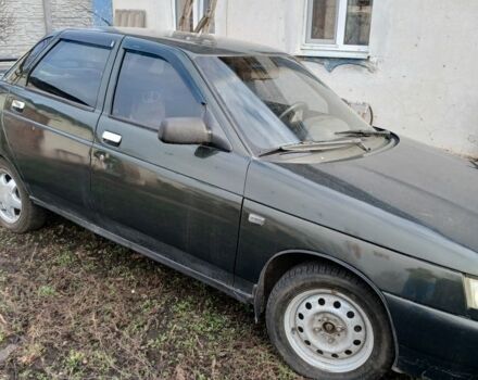 Зеленый ВАЗ 2110, объемом двигателя 1.5 л и пробегом 300 тыс. км за 1211 $, фото 1 на Automoto.ua