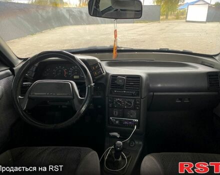 Зелений ВАЗ 2110, об'ємом двигуна 1.5 л та пробігом 170 тис. км за 1600 $, фото 5 на Automoto.ua