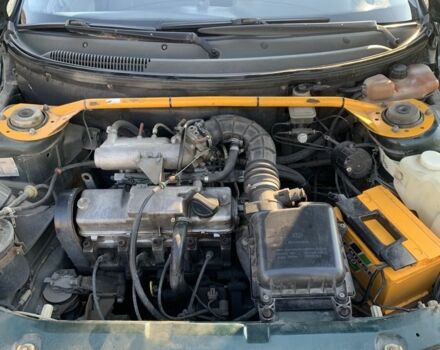 Зеленый ВАЗ 2110, объемом двигателя 1.5 л и пробегом 183 тыс. км за 1800 $, фото 1 на Automoto.ua