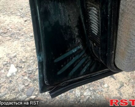 Зеленый ВАЗ 2110, объемом двигателя 1.5 л и пробегом 220 тыс. км за 1000 $, фото 3 на Automoto.ua