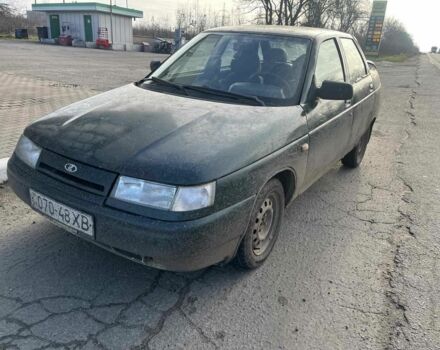 Зеленый ВАЗ 2110, объемом двигателя 1.5 л и пробегом 270 тыс. км за 650 $, фото 2 на Automoto.ua