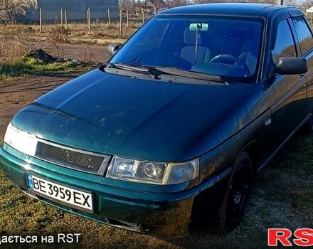 Зеленый ВАЗ 2110, объемом двигателя 1.5 л и пробегом 205 тыс. км за 2300 $, фото 3 на Automoto.ua