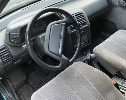 Зелений ВАЗ 2110, об'ємом двигуна 1.5 л та пробігом 180 тис. км за 1550 $, фото 2 на Automoto.ua