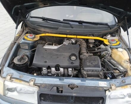 Зеленый ВАЗ 2110, объемом двигателя 0 л и пробегом 400 тыс. км за 1100 $, фото 4 на Automoto.ua